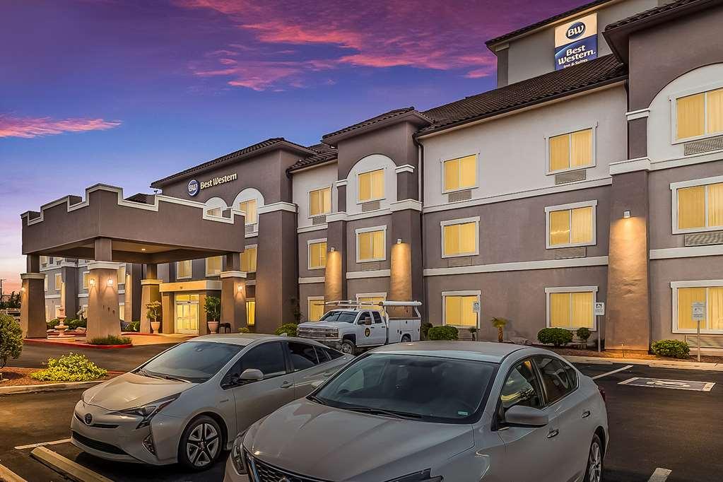 Best Western Douglas Inn & Suites Exterior foto